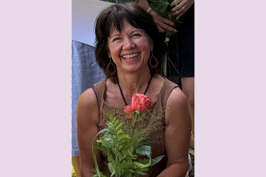Elke Hunklinger, Pflegefachkraft auf der Palliativ- station in Rosenheim und Absolventin des Grund- und Aufbaukurses „Demenzexpertin“ in 2025/26. Elke Hunklinger, Pflegefachkraft auf der Palliativ- station in Rosenheim und Absolventin des Grund- und Aufbaukurses Demenzexpertin in 2025/26.
